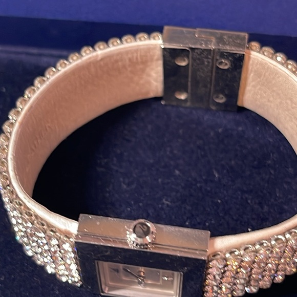 Genuine Swarovski Watch - Picture 3 of 5